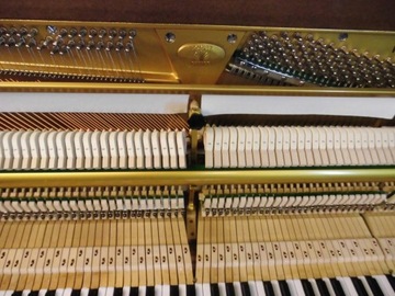 PIANINO KOREA** ROYALE U115 ** BRĄZ POLIESTER LATA 90