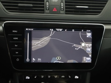 Skoda Superb III Scout 2.0 TDI SCR 200KM 2023 Skoda Superb Sportline | Panorama | Hak | Kamera 3, zdjęcie 17