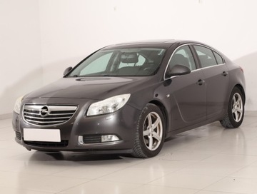 Opel Insignia I Hatchback 2.0 CDTI ECOTEC 160KM 2009 Opel Insignia 2.0 CDTI, Navi, Klima, Klimatronic, zdjęcie 1
