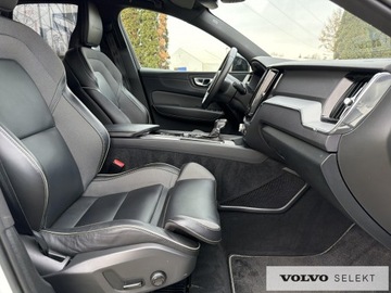 Volvo XC60 II Crossover T4 190KM 2020 Volvo XC 60 XC60 T4 R-Design aut, Pakiet winter, P, zdjęcie 12