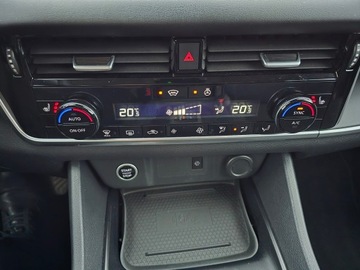 Nissan Qashqai 2022 Nissan Qashqai 1.3 DIG-T mHEV 158KM Tekna Xtronic, zdjęcie 25