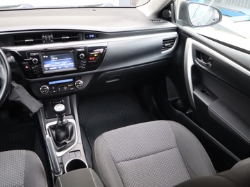 Toyota Corolla X Sedan Facelifting 1.6 Valvematic 132KM 2014 Toyota Corolla 1.6 Valvematic, Salon Polska, zdjęcie 7
