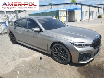 BMW Seria 7 G70 2022 BMW Seria 7 750I Xdrive 4.4 Benzyna 450KM