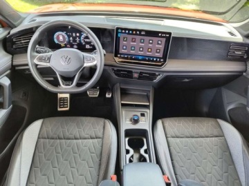 Volkswagen Tiguan III 2025 Volkswagen Tiguan GOAL serwis ASO 1.5TSI 150KM bezwypadkowy pakiety Matrix, zdjęcie 13