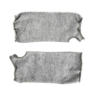 Устойчивые к порезам защитные рукава длиной 45 см.