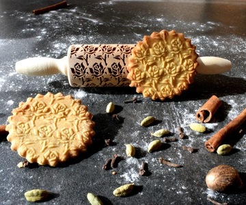 Скалка с гравировкой для печенья РОЗЫ