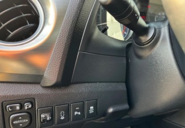 Toyota Auris I Hatchback 3d Facelifting 1.6 Valvematic 132KM 2013 Toyota Auris nawigacja, kamera cofania 1.6 Benzyna 132KM, zdjęcie 19