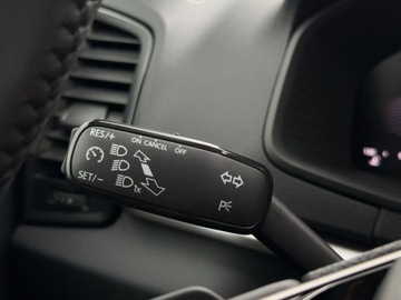 Skoda Karoq Crossover Facelifting 1.5 TSI ACT 150KM 2024 Skoda Karoq tempomat, pakiet winter, czujniki parkowania 1.5 Benzyna 150KM, zdjęcie 32