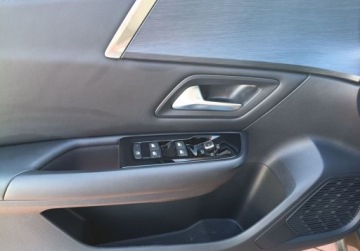 Citroen C5 III 2023 Citroen C5X Shine EAT8 2023 Od RiA 1.2 Benzyna 130KM, zdjęcie 10