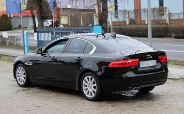 Jaguar XE Sedan 2.0 i4 180KM 2018 Jaguar XE Zarejestrowany Bezwypadkowy 2.0 Diesel 180KM, zdjęcie 7