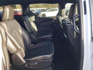 Chrysler Pacifica II 2021 Chrysler Pacifica 2021, 3.6L, HYBRID LIMITED, po gradobiciu 3.6 Hybryda, zdjęcie 9