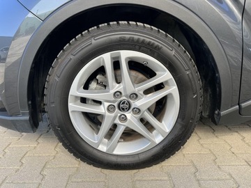 Toyota C-HR I Crossover Facelifting 1.8 Hybrid 122KM 2023 Toyota C-HR 1.8 Hybrid GPF Comfort, zdjęcie 19