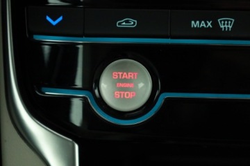 Jaguar XE Sedan 2.0 i4 180KM 2018 Jaguar XE 20d, Salon Polska, Serwis ASO, 177 KM, zdjęcie 14