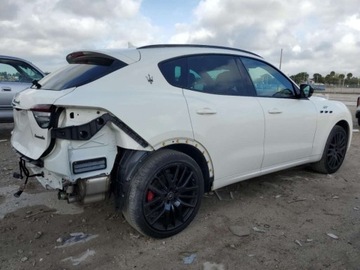 Maserati Levante 2022 Maserati Levante Base 2022 3.0l 3.0 Benzyna 345KM, zdjęcie 3