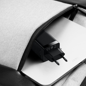 БЫСТРОЕ СЕТЕВОЕ ЗАРЯДНОЕ УСТРОЙСТВО Baseus GaN3 Pro 3 x USB USB-A USB-C PD QC4.0 65 Вт