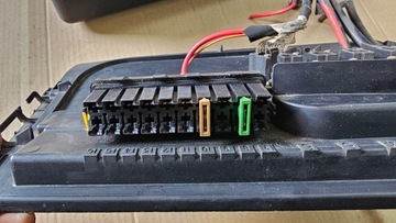 POLO IV 9N FABIA I IBIZA III 6L КРЫШКА БЛОКА ПРЕДОХРАНИТЕЛЕЙ 6Q0937550C