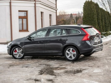 Volvo V60 I Kombi 1.6 T4 180KM 2012 Volvo V60 1.6T 180KM Summum ! Full Opcja Super !, zdjęcie 13