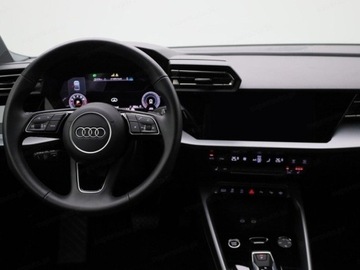 Audi A3 8Y Limousine Facelifting 1.5 35 TFSI 150KM 2025 AUDI A3 TFSI S Line Sedan 1.5 (150KM) 2025, zdjęcie 8