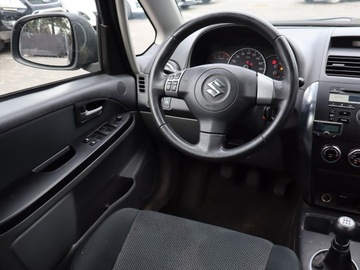 Suzuki SX4 I Hatchback 1.6 i 16V VVT 107KM 2007 Suzuki SX4 1.6 VVT, HAK, Klima,ALU, El. szyby, zdjęcie 6