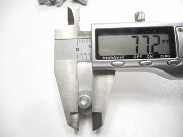 Винт топливного бака Fiat Ulysse OE 9464865380