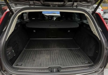 Volvo V60 II  2020 Volvo V60 B4 197KM INSCRIPTION BLIS navi BEZWYPADKOWY automat, zdjęcie 34