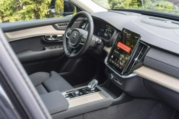 Volvo XC90 II SUV Plug-In Facelifting 2024 2.0 T8  455KM 2025 Volvo XC 90 Ultra Bright T8 AWD Plug-in hybrid 455, zdjęcie 28