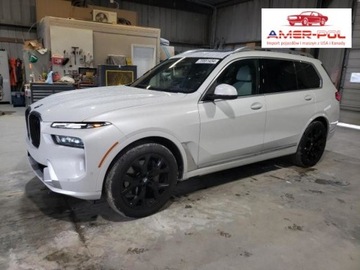 BMW X7 2023 BMW X7 2023, 3.0L, 4x4, po gradobiciu 3.0 Benzyna 375KM