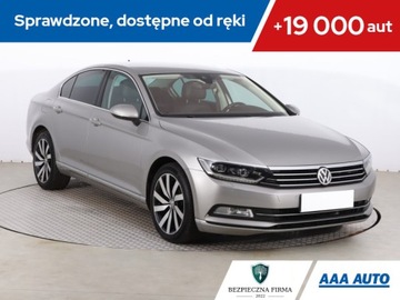 Volkswagen Passat B8 Limousine 1.8 TSI BlueMotion Technology 180KM 2016 VW Passat 1.8 TSI, Salon Polska, Serwis ASO