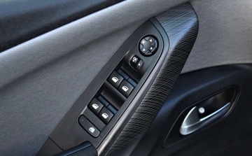 Citroen C4 Picasso II Picasso 1.2 PureTech 130KM 2015 Citroen C4 Picasso 1.2 i Navi Asystent parkowania 1 rok gwarancji w cen, zdjęcie 23