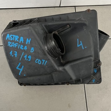 OPEL OE 13271101 ASTRA H ZAFIRA B 1.7 / 1.9 CDTI POUZDRO FILTRU VZDUCHU