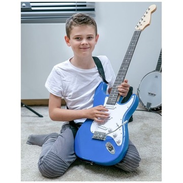 Гитарный набор: электрогитара NN EG BLU stratocaster + усилитель