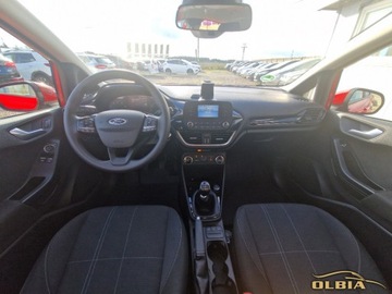 Ford Fiesta VII Hatchback 3d Facelifting 1.0 EcoBoost 100KM 2017 Ford Fiesta Klimatyzacja Usb Wielofunkcyjna kierownica Benzyna 101KM, zdjęcie 4