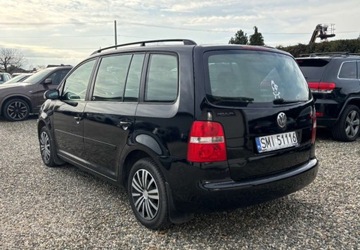 Volkswagen Touran I 2.0 TDI 140KM 2004 Volkswagen Touran Polski salon 2.0 Diesel 141KM, zdjęcie 3