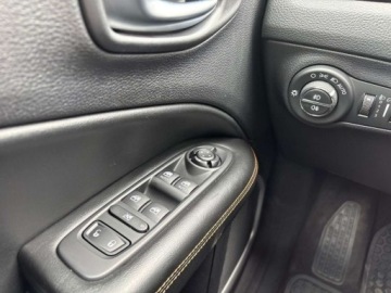 Jeep Compass II SUV 1.4 Multiair 170KM 2019 Jeep Compass LIMITED Skora Kamera Keyless Tempomat Led Serwis ASO, zdjęcie 15
