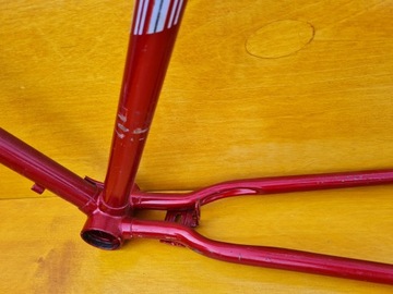 ВЕЛОСИПЕДНАЯ РАМА ROMET MISTRAL В ОРИГИНАЛЬНОЙ ПОКРАСКЕ ОТ PRL