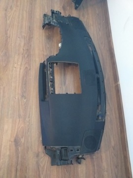 DESKA KONZOLA LEXUS CT200H