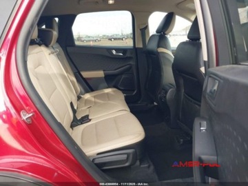 Ford Kuga III 2020 Ford Kuga 2020 r., 2,0L TITANIUM 2.0 Benzyna 250KM, zdjęcie 10