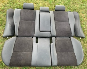 POHOVKA ZADNÍ KOMPLET AVENSIS T25 KOMBI KŮŽE