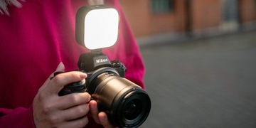 Светодиодная лампа Newell RGB Cutie Pie 2500-9900 К черный