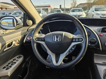 Honda Civic VIII Hatchback 3d 1.8 i-VTEC 140KM 2007 Honda Civic 1,8 benzyna+lpg 140KM, zdjęcie 9