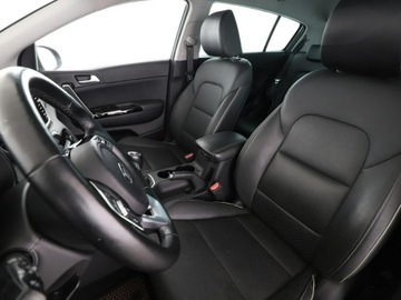 Kia Sportage IV SUV Facelifting 1.6 GDI 132KM 2018 Kia Sportage Niski przebieg Serwis ASO Navi Kamera, zdjęcie 12
