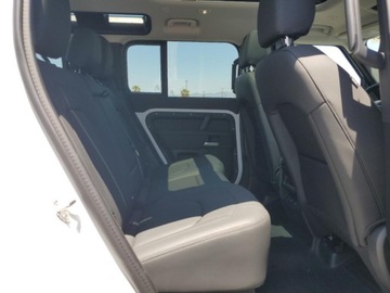 Land Rover Defender IV (L663) 2025 Land Rover Defender 2025 Land Rover Defender 110 S 2.0 Benzyna 296KM, zdjęcie 11