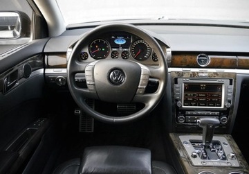 Volkswagen Phaeton 4.2 i V8 40V 335KM 2010 Volkswagen Phaeton LIFT 4.2 V8 335HP 4motion LONG ACC DVD LED Gwarancja 4.2, zdjęcie 6