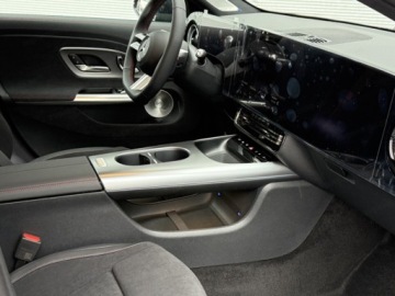 Mercedes CLA C118/X118 2026 MERCEDES-BENZ CLA 200 AMG Line Sedan 1.5 (163KM) 2026, zdjęcie 9