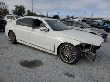 BMW Seria 7 G70 2022 BMW Seria 7 750xi 2022 4.4l 4.4 Benzyna 523KM, zdjęcie 4