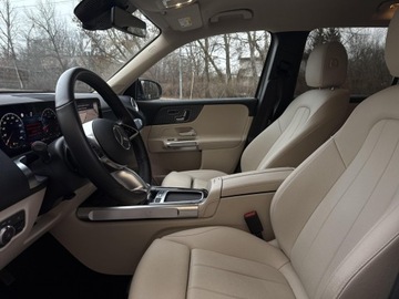 Mercedes GLB SUV 2.0 250 224KM 2024 Mercedes-Benz GLB 220, zdjęcie 17