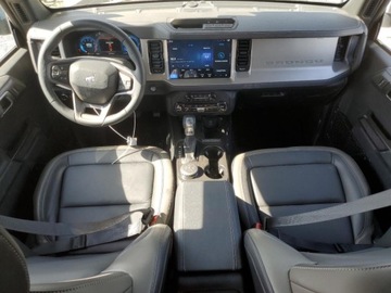 Ford Bronco VI 2025 Ford Bronco Outer Banks 2025 2.3 Benzyna 300KM, zdjęcie 8