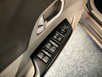 Honda Civic IX Sedan 1.8 i-VTEC 142KM 2013 Honda Civic IX 1.8 benzyna, zdjęcie 9