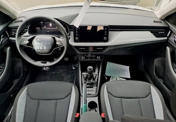 Skoda Scala Hatchback Facelifting 1.0 TSI 115KM 2025 Skoda Scala 1.0 TSI 115KM EDITION 130, dostepna od reki Benzyna 115KM, zdjęcie 6