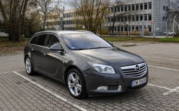 Opel Insignia I Sports Tourer 1.6 Turbo ECOTEC 180KM 2011 Opel Insignia 1,6T (180KM) LPG Salon PL 1.6 BenzynaLPG 180KM, zdjęcie 5